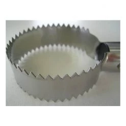 Wilson Fish Scaler With Aluminium Handle -Outlet Fishing Accessories Store 333fsf 4